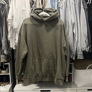 DIVIDED green oversized hoodie. sz medium